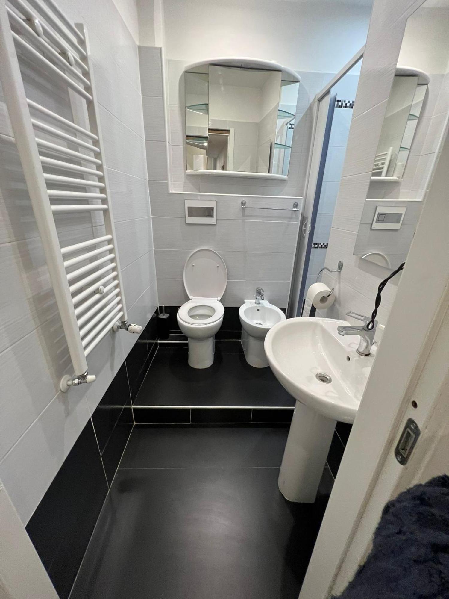 Acquamarina Otel Cenova Dış mekan fotoğraf