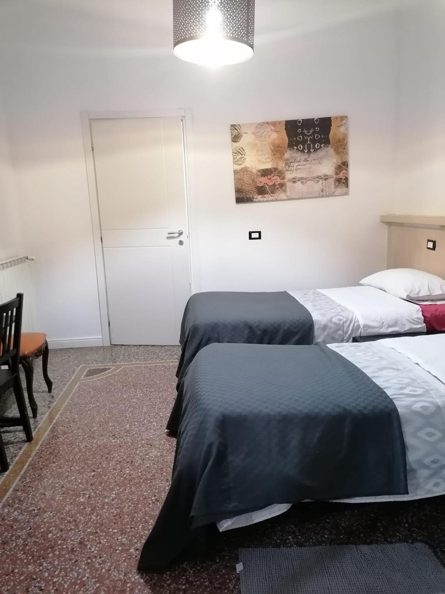 Acquamarina Otel Cenova Dış mekan fotoğraf